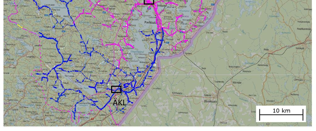 Sähkön jakelu hoidetaan kolmen sähköaseman kautta ja kaikilla on oma liityntäpisteensä Fingridin kantaverkkoon. Punkasalmen sähköasemalle on PAVO:n oma 4,4 km pituinen haarajohto Fingridin verkosta.