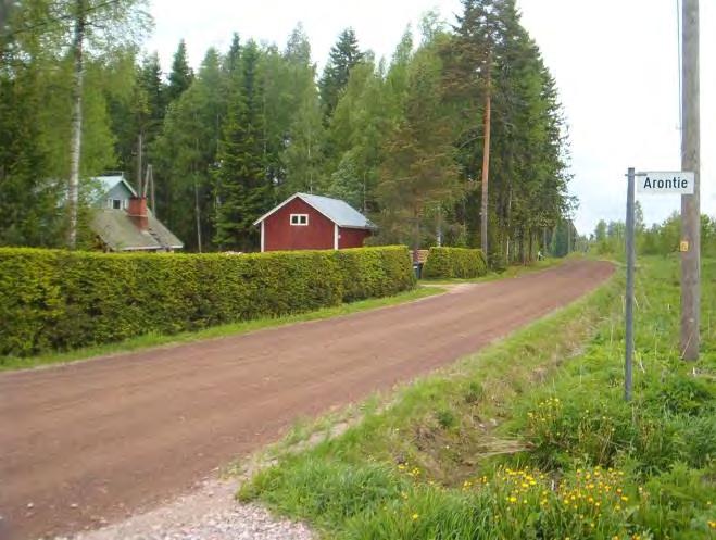 YKSITYISTIEN KUNTO Kulutuskerros tasainen, kiinteä ja pölyämätön Ei liikennettä