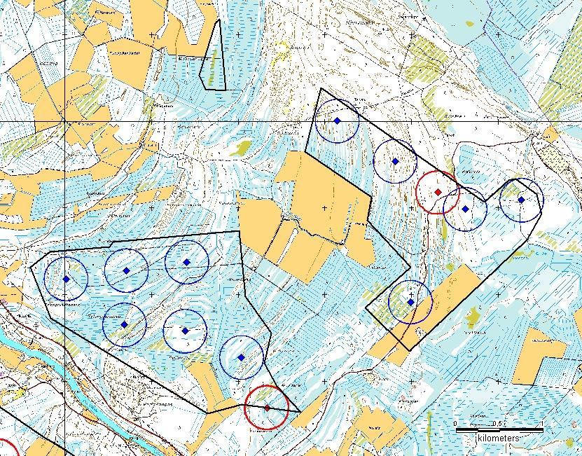 Kuva 6-4. Vartinoja. Kuvassa on esitetty voimalapaikat, joiden mukaan pesimälintuhavainnot poimittiin laskenta-aineistosta.