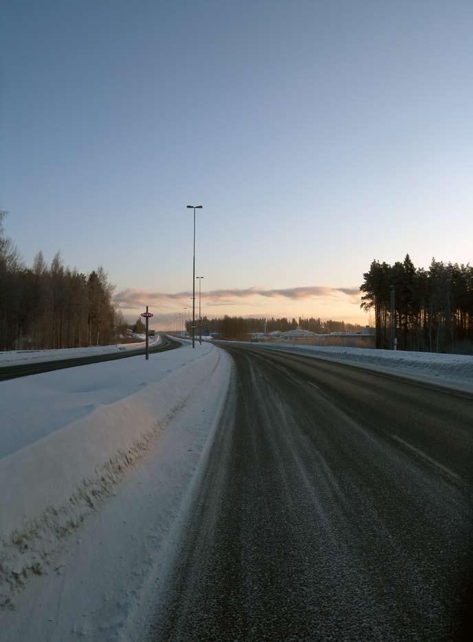 10 11 Ympäristöasiat Tekniset järjestelmät Vt 6 sijaitsee osittain Salpausselän harjumuodostelmalla, joka on tärkeä pohjaveden muodostumisalue.