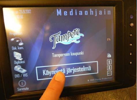 Luokkien varustus Alanorssissa Lähtökohtaisesti luokissa on valmiina tietokone, dokumenttikamera, DVD-soitin, äänentoisto sekä dataprojektori ja interaktiivinen taulu.