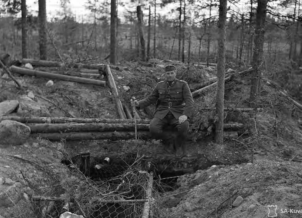 JATKOSOTA Karjalan kannaksen suunnalla II Armeijakunnan ryhmityksen keskellä hyökänneen 18. Divisioonan tykistökomentaja oli everstiluutnantti (sittemmin eversti) Georg Lucander.