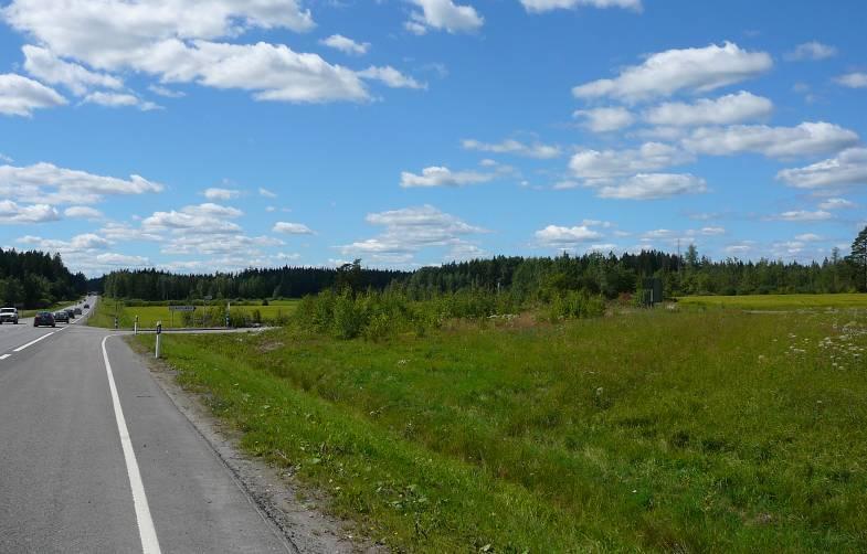 Vaikutukset yhdyskuntarakenteeseen Kaavalla tullaan laajentamaan jo olemassa olevaa teollisuusrakentamiseen käytettyä aluetta maa- ja metsätalouskäytössä oleville alueille, joilla ei erityisiä