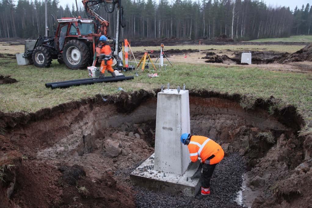 35TYmpäristövaikutusten arviointiohjelma 17 noin 20 50 metrin pituista vaakamaadoituselektrodia.