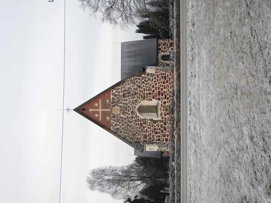 Kulttuuriympäristöpalvelut Heiskanen & Luoto OY Ulvila, Ulvilan kirkko, arkeologinen valvonta 2016 4 vanhin. Kirkon suunnitteli ruotsalainen rakennusmestari ns. Ulvilan mestari.