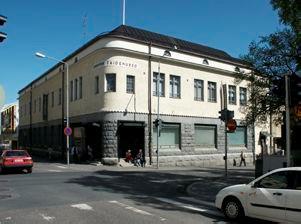 n museo (n), osoitteessa Kauppakatu 23 (2-14-4), valmistui J. V. Strömbergin suunnitelmilla alun perin museo-, kirjasto- ja vapaa palokuntaa varten vuonna 1907.