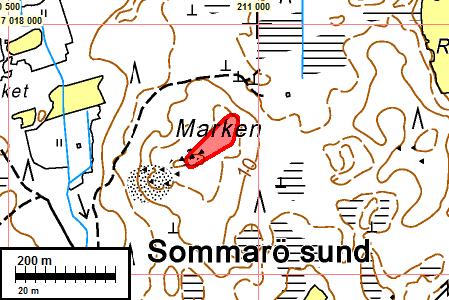 15 inventointialueen ulkopuolella) tai asumuspainanteet (270010010 Kvevlax-Övre Hamnskäret) Koivulahdella.