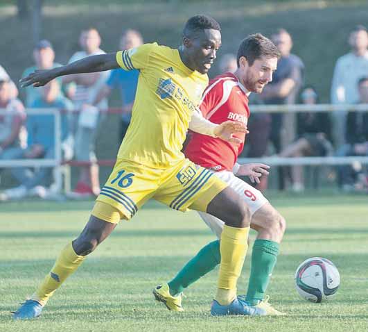 Darilo sa mu aj v Slovnaft Cupe, prvým trom súperom nastrieľal 19 gólov a inkasoval iba dvakrát. Všimli sme si, že Pate, ktorú sme my v pohári zdolali 6:0, strelil v piatej lige päť gólov.