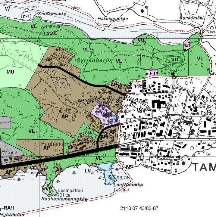 2007): asuntovaltainen alue, jolla arvokkaan rakennetun kulttuuriympäristön peruspiirteet säilytetään (As), asuinalue (Ar), keskustatoimintojen alue (C), lähivirkistysalue (VL).