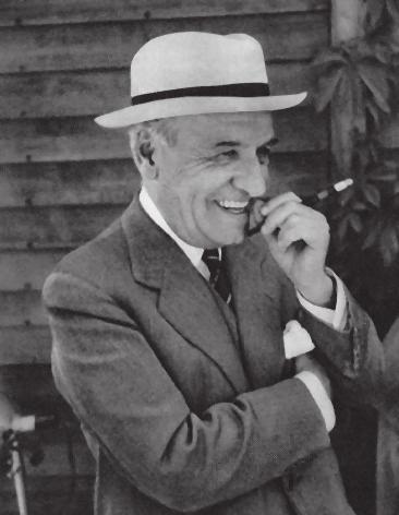 José Ortega y Gasset (Colorado, Aspen 1949) ISBN 978-952-10-9792-8 (nid.