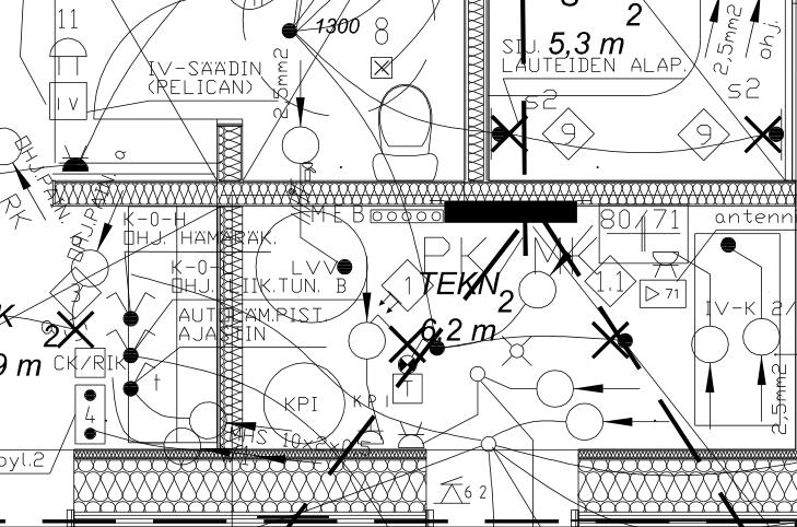 46 Keskuskaaviot Ryhmäkeskus Pääkeskus Piirikaaviot Järjestelmäkaaviot Yleiskaapelointi Antenni Muut Valaisinluettelo Käyttöönottotarkastuspöytäkirja Käyttö- ja huolto-ohjeet O1: Piirustukseen on