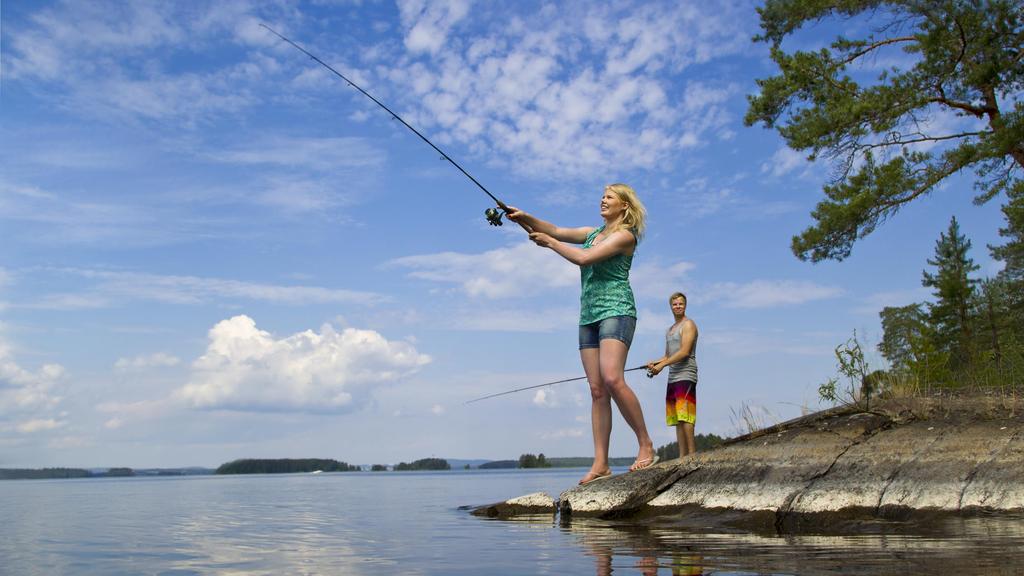 Pitäjäraadit Suomen suurin maito- ja mökkikunta Kuntakeskusten koulu-, päiväkoti- ja liikuntapaikkainvestoinnit Resurssiviisaus ja ilmastopolitiikka Suomen