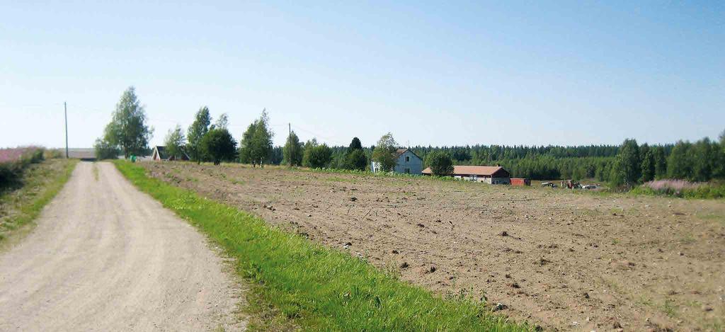 POHJOIS-POHJANMAAN ARVOKKAIDEN MAISEMA-ALUEIDEN PÄIVITYSINVENTOINTI 78 alueelle tyypillisestä mäkiasutuksesta.