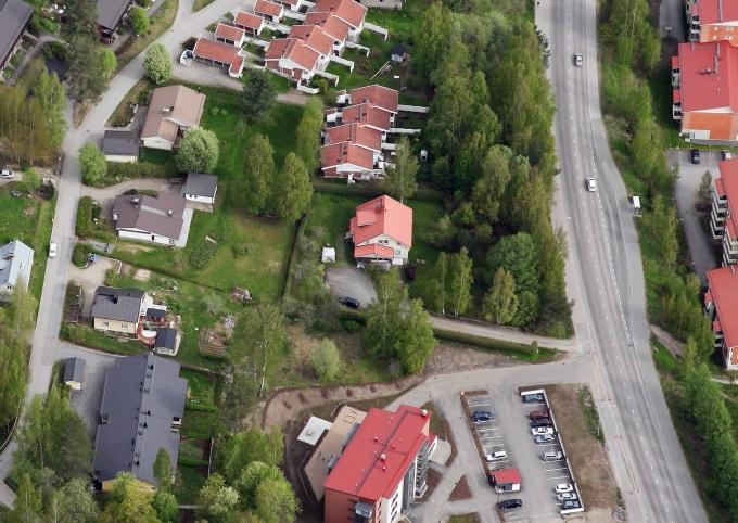 Viistokuva suunnittelualueesta pohjoisen suunnasta. 10. Päätöksenteko ja palaute OAS:sta Asemakaavan hyväksyy kaupunkirakennelautakunta.