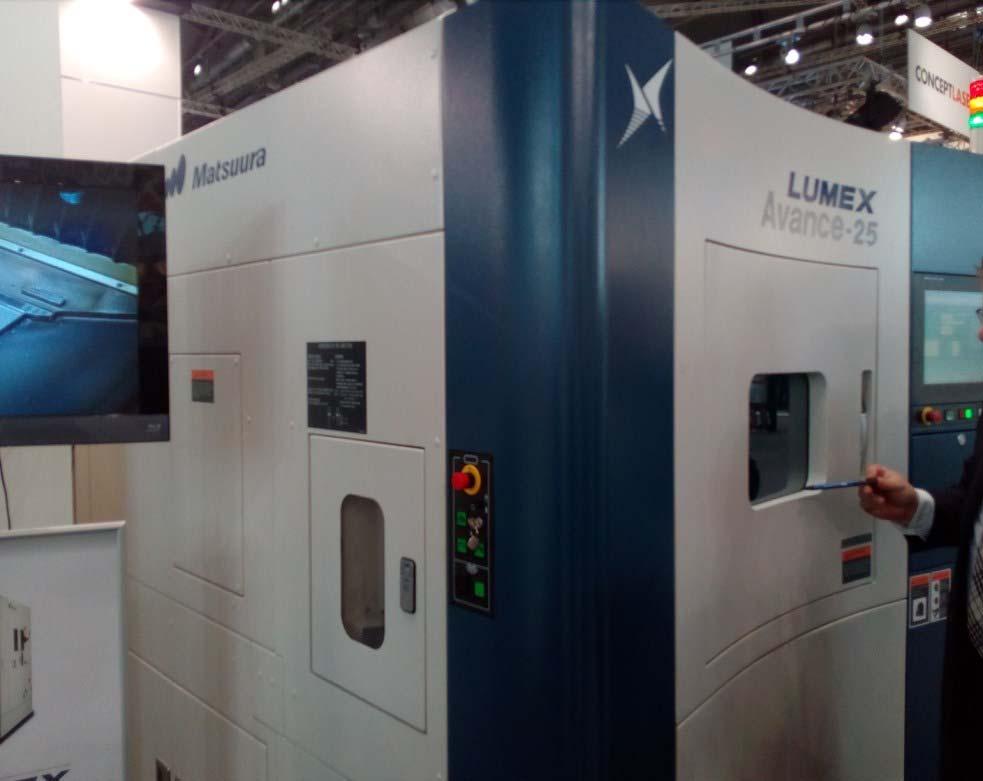 Matsuura Lumex Avance 25 n. 600 k 250 x 250 x 185 mm hybrid: jauhepeti+koneistus (metalli) Huoltosopimus / ylläpitokustannukset n.