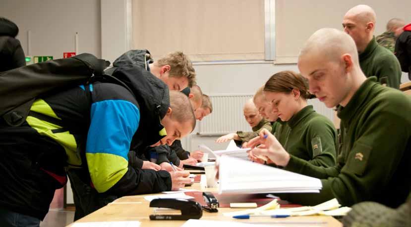 Ohjeita palvelukseen astuvalle Ole ajoissa Tule hyvissä ajoin ennen klo 16.00. Näin ehdit hankkia itsellesi sopivat varusteet ja pystyt paremmin tutustumaan yksikköösi.