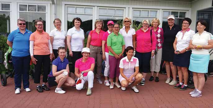 Naisten golfkesä Ladygolf 2017 Golfkesä on takana ja talvea odotellaan kovasti. Kesä alkoi perinteisellä Naisten sunnuntain MMPS-kilpailulla 11.6. Parisenkymmentä naista innostui pelaamaan.