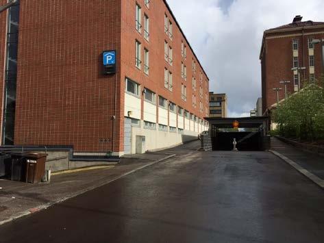 jalankulun yhteys, minkä vuoksi laitosten nykyiset sisäänajot on