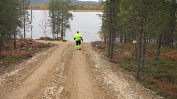 ja laskuluiskan rakentaminen