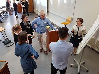 Mukaan opiskelijaraatiimme? BIZ opiskelija, haluatko mukaan vaikuttamaan opiskelijoiden, Kauppakorkeakoulun ja työnantajien väliseen rajapintaan? Entä mitä odotat alumneilta?