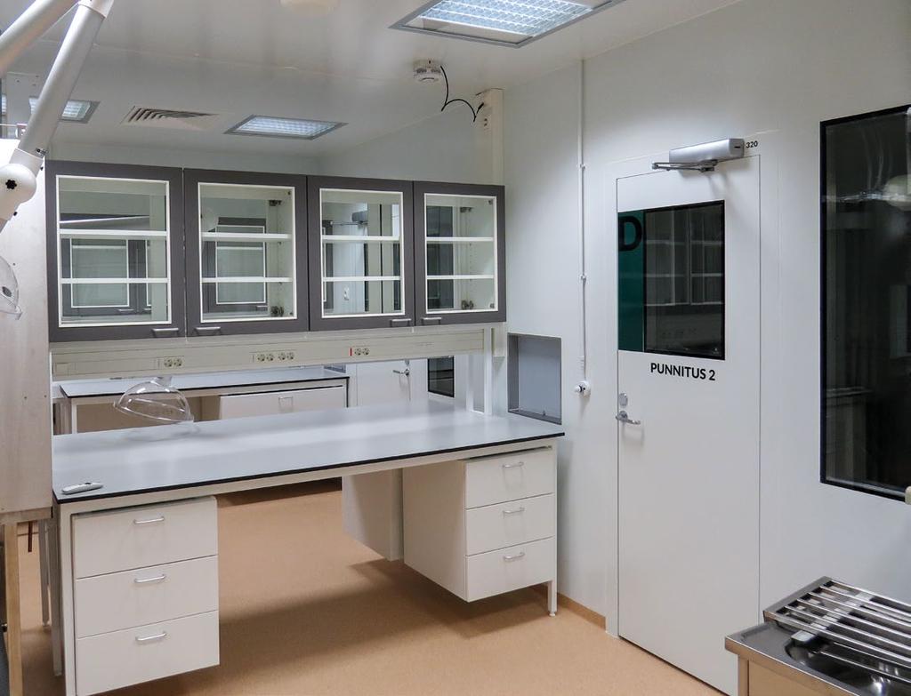 LABORATORY LABORTORY FURNITURE