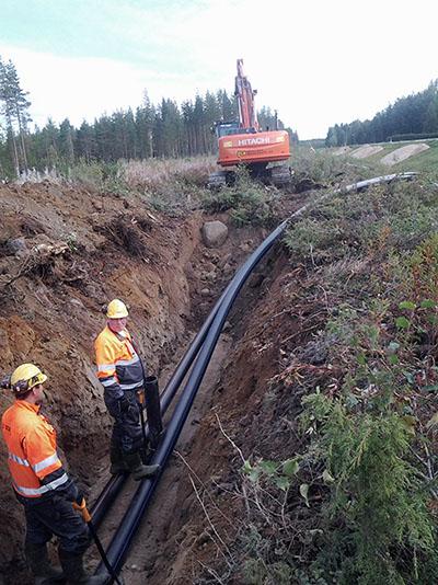 Kuva 6. Siirtoviemärin ja yhdysvesijohdon rakennustyömaa. Kuva Timo Karjalainen. 4.2.