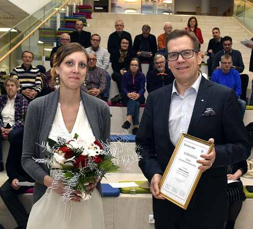 20 Joulu lähestyy Perinteinen joulunumeromme ilmestyy keskiviikkona 20.12. Jakelulevikki n. 16.400 kpl (sis. yritysjakelua n. 1.300 kpl).
