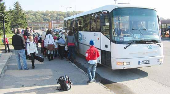 Algselt sõitis V1k suures osas paralleelselt V1 liiniga ning busside marsruudid ühtisid.