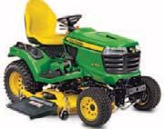 Diesel-moottorilliset puutarhatraktorit ruohonleikkureina 31 X700-mallisto X700-sarjan traktoreiden yhteiset ominaisuudet Vakinopeussäädin Comfort-istuin Teho 17,5 kw (23,5