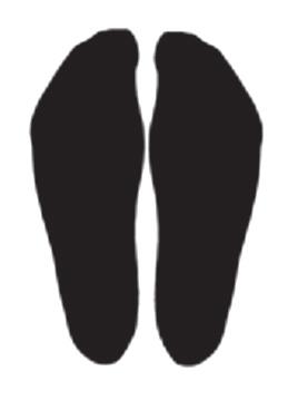 4 (7) a) Jalat rinnakkain -asento Jalkaterät ovat rinnakkain ja kiinni toisissaan. Jalkaterät ovat samansuuntaisesti eteenpäin.