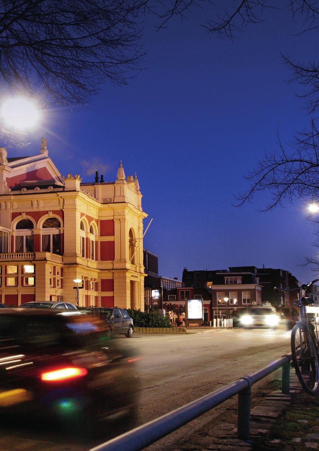 Groningen, Alankomaat Ohjaa itse Ympäristöajattelu on nykypäivää, joten on tärkeää kiinnittää huomiota julkisen valaistuksen kustannuksiin.