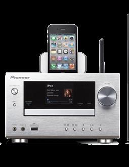 ipodille/ iphonelle, DVD/CD, USB ja RDS FM-radio.
