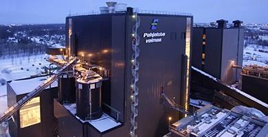 ENSURING ENERGY SELF-SUFFICIENCY Toppila 1 CHP power plant will be at the end of the life cycle 2020 Planning of a new power plant unit has been started New CHP unit entering production for heating