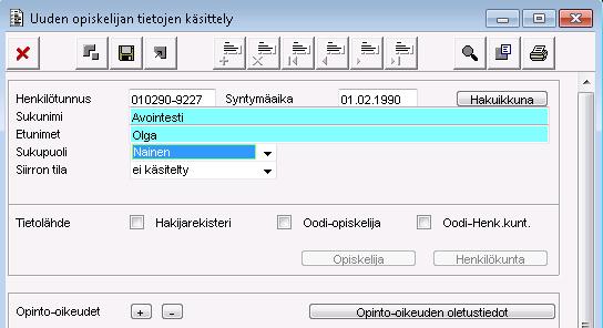 Jos kyseessä on tutkinto-opiskeluoikeus, jolloin opiskelija ilmoittautuu erikseen yliopistoon, poista opiskeluoikeudesta aloituspäivämäärä (Aloituspvm). Palaa Hyväksy-painikkeella.