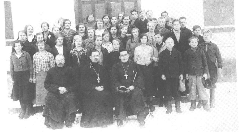 Jakov Sabolotskij 1873 1897 Nikolai Sotikov 1897 1907 Nikolai Vasiljev 1907 1909 Konstantin Jakovlev 1909-1917 Vuodesta 1917 vuoteen 1918 kirkkoherrana oli Ivan Michailov, joka oli keväällä 1917