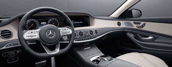 Keulan ilmeikkyyttä lisäävät osaltaan LED High Performance -valot sekä valaistu Mercedes-Benz-teksti.