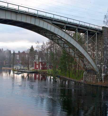 8 7 6 5 4 3 2 1 kt 5 eskustan palvelut ympärillä Ulkoilumaastot juoksuetäisyydellä (1 km) inja-autoasema 50 m ahti 30 km Vierumäen Urheiluopisto 12 km Heinolan tori 50 m atama 500 m