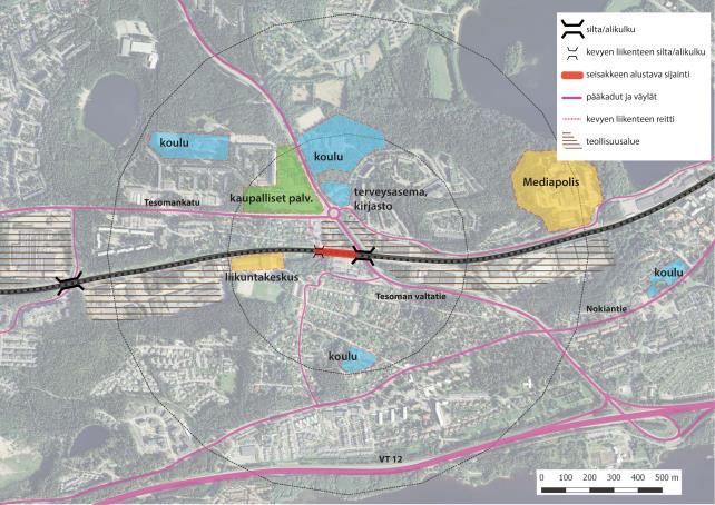 13 Kuva: Keskeiset toiminnot ja pääväylät Tesoman seisakkeen lähiympäristössä. Kuvassa mustalla katkoviivalla 500 m ja 1 000 m säteet.