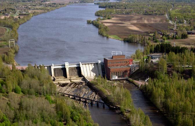 11.2 Muut energiantuotantovaihtoehdot Seuraavassa tarkastellaan lyhyesti eri energiantuotantomuotoja pohjoismaisilla sähkömarkkinoilla, niiden nykytilaa ja tulevaisuuden tuotantorakennetta. 11.2.1 Eri energiantuotantomuotojen kehitysnäkymät pohjoismaisilla sähkömarkkinoilla 11.
