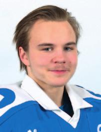 FORWARDS Laadukkaat tekstiilit URHEILUUN JA VAPAA-AIKAAN 9 10 MäkINEN Atte left Wing Born...27.04.1996, Vantaa shoots...left heiht...177 cm WeihT...76 kg CluB...Jokerit helsinki FirsT CluB.