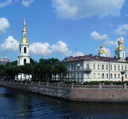 18 Pietari viidessä päivässä neen. Vuonna 1790 arkkitehti D.Kvarengi järjesti uudestaan huvilan, Jusupovin palatsin ja sen vieressä olevan puiston.