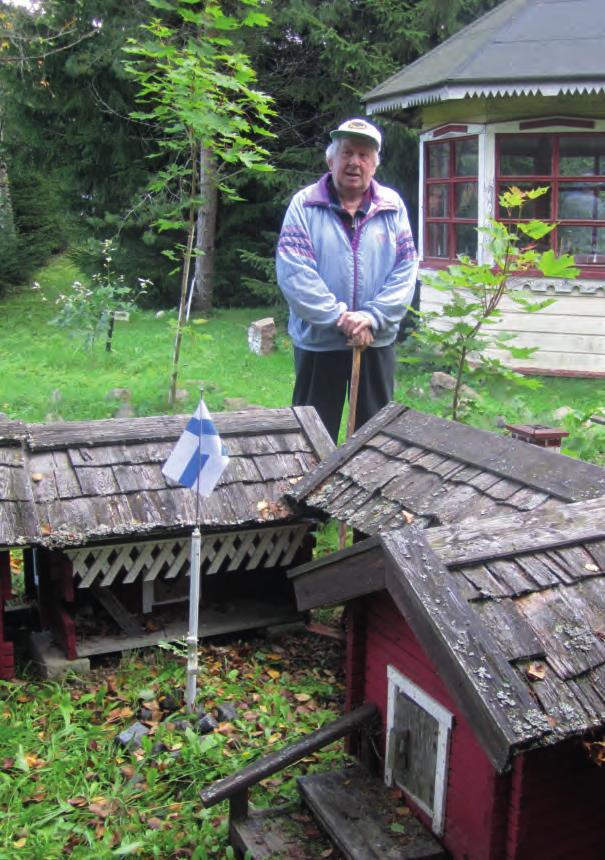 Väinö Kirjonen on Karjala poikii - Kyläpäällikkö hakkas oveen, mutta kun nukuttiin, ei heti sitä kuultu. Silloin hän löi suksisauvalla ikkunan rikki, jotta nyt on kiire!