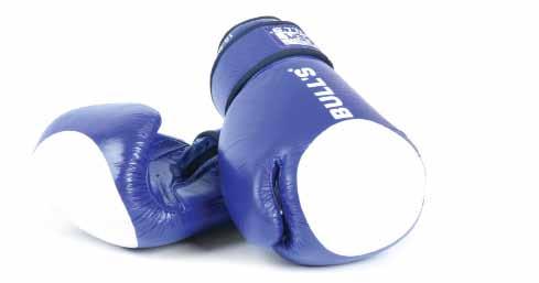 Bull s nahk 14-0 Bulls Boxing Gloves XXXX Kood EAN Nimetus Materjal Kaal (oz) Kastis Hind EUR TT-2002-10 4742096005601