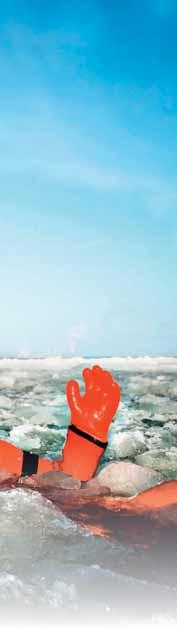 Toinen Kemin ainutlaatuinen kohde on Perämeren rannalle vuosittain kohoava Lumi- Linna, joka on maailman ainoa merivedestä rakennettu lumirakenne maailmassa.