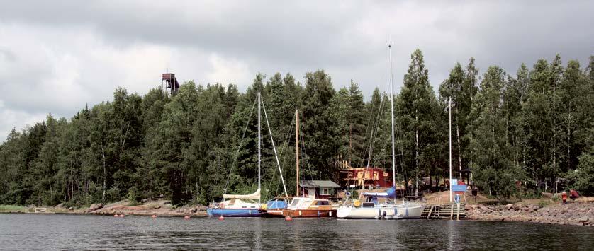 KATSO LISÄÄ PALVELUITA VIROLAHTI.FI VENEILIJÄN PALVELUT S-MARKET Itätie 1 R. HALLIKAINEN KY, ST1 huoltoasema, rautakauppa puh. 05 741 0400 rhallikainen.