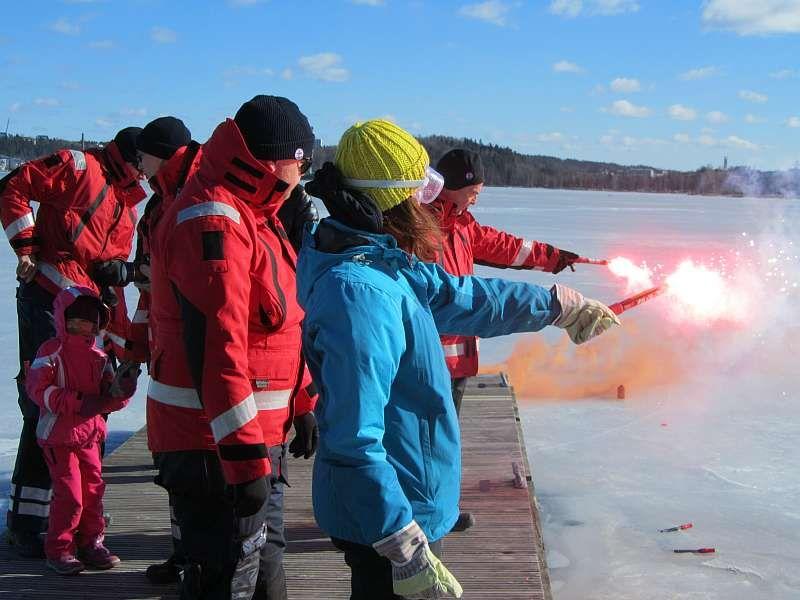 2015 yhteisen hätämerkinantoharjoituksen Lahden Myllysaaressa.