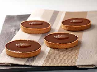 Suklaatartaletti Ø10cm, 80g Sulata jääkaapissa n 2h Tuotesisältö: VEHNÄJAUHO, kirkastettu voi, sokeri, kerma (MAITO), tumma suklaakuorrutus 6,5% (kaakaomassa, sokeri, emulgointiaine: auringonkukka