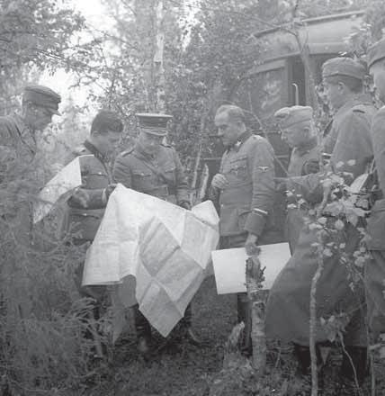 alkutaipaleella itsekin Teitä seurasin, rykmen n pelastumisen suuremmi a tappioi a ryssän loppurynnistykseltä, johon e äväs osallistui ainakin 11 pataljoonaa.