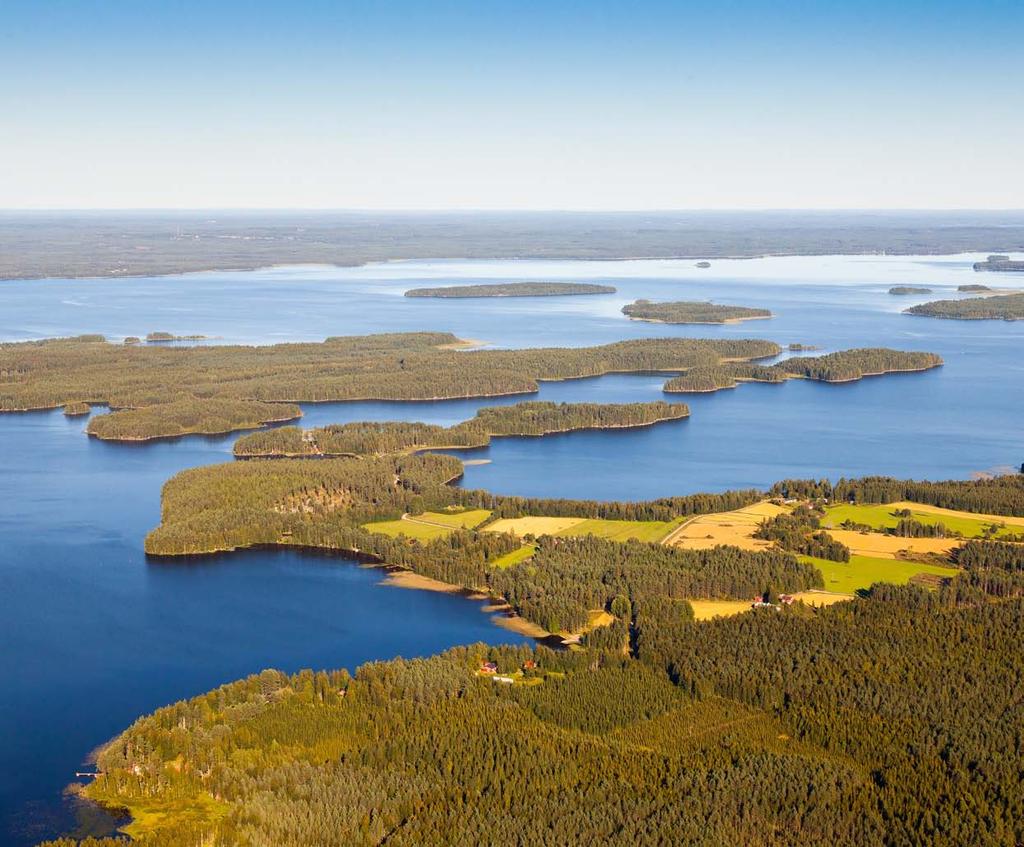 Pyhäjärvi tänään... Pyhäjärven kaupunki sijaitsee kauniin Pohjois- Pohjanmaan maakuntajärvi Pyhäjärven rannalla.