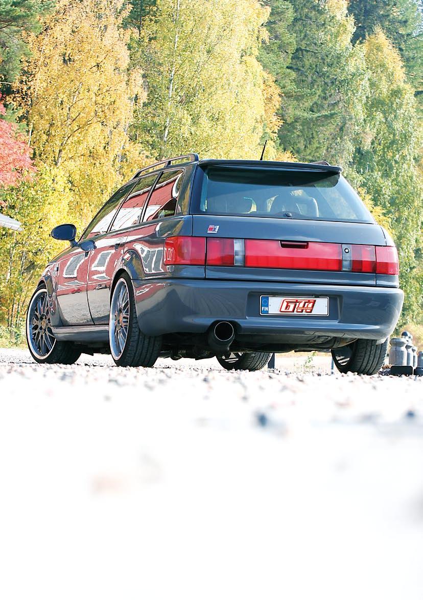 Audi RS2 2.2T 95 Kuka kuskaa Joni Meriläinen Ikä: 29 Ammatti: Puuseppä Paras muutos: Pullistukset Mitä tekisin toisin: Tätä lukiessasi lähes kaikki on jo tehty toisin... Speksit Tekniikka ADU 2.